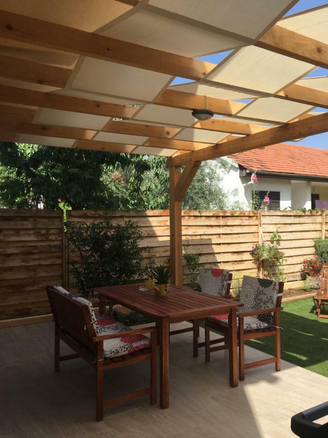 Apartamento Lipo je Zadar Exterior foto